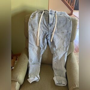 Judy Blue Denim Jeans in Light Blue